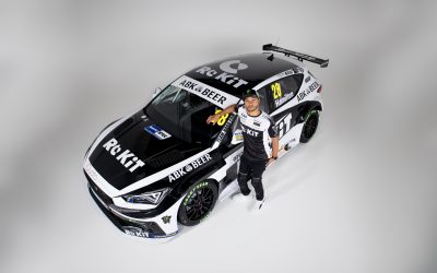 Hamilton & ROKiT take on Cupra Challenge with Team HARD. Racing for 2021