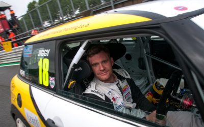 James Gornall joins Team HARD. Racing test programme